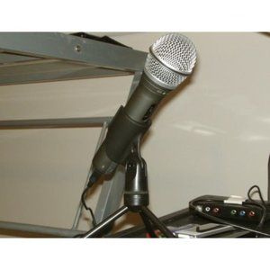 Samson Technologies Q2U USB/XLR Dynamic Microphone Recording and Podcasting Pack